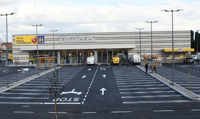 Supermercato a Solbiate Olona: udienza slittata, in nove verso il giudizio