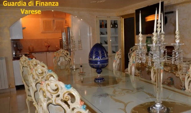 Busto: truffe milionarie, confiscate le case ai rom