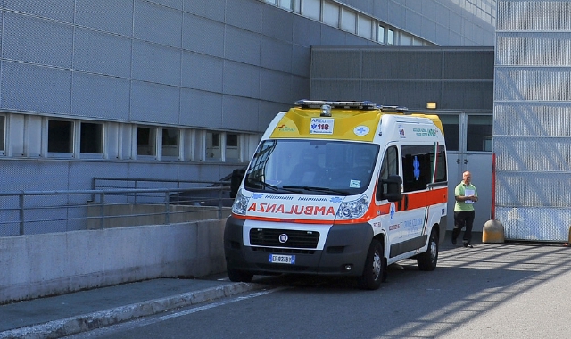 La donna investita è stata portata in ospedale a Legnano (foto Archivio)