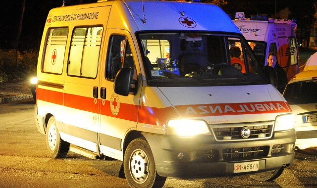 Ambulanza (foto Archivio)