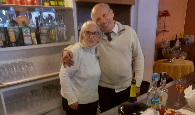 Giancarlo e Giovanna Brasca, proprietari del bar Haiti (foto Redazione)