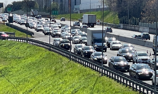 Incidenti e code questa mattina sulla A8 (foto Blitz)