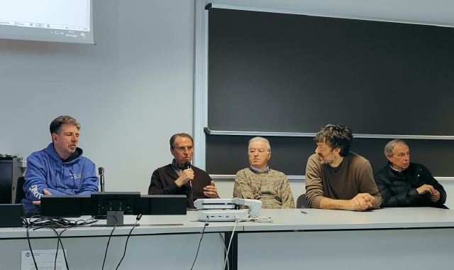 La lezione di basket all’Università dell’Insubria