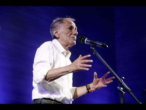 Morto Arrigo, figlio di Roberto Vecchioni