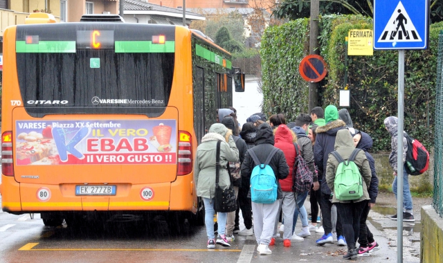 Autolinee varesine, torna il bonus trasporti