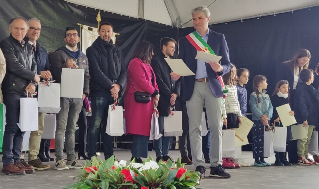 «Siate esempio per tutti»: 25 Aprile a Varese