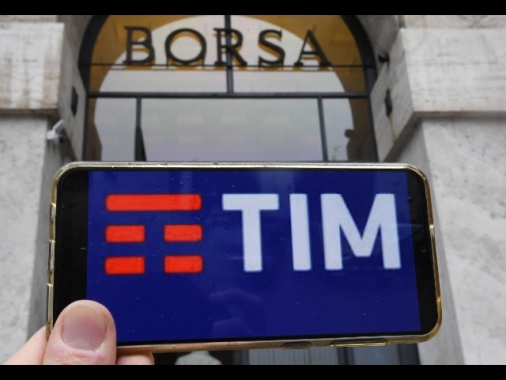 Mef sostiene l'ipotesi di offerta congiunta per la rete Tim