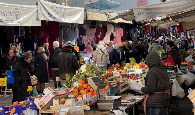 Varese e Luino, mercato a rischio