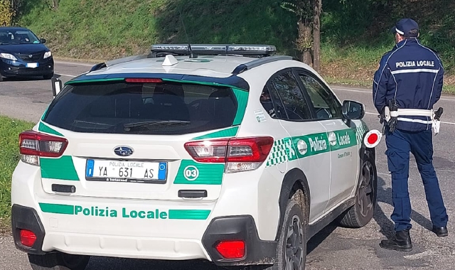 Una pattuglia impegnata nei controlli