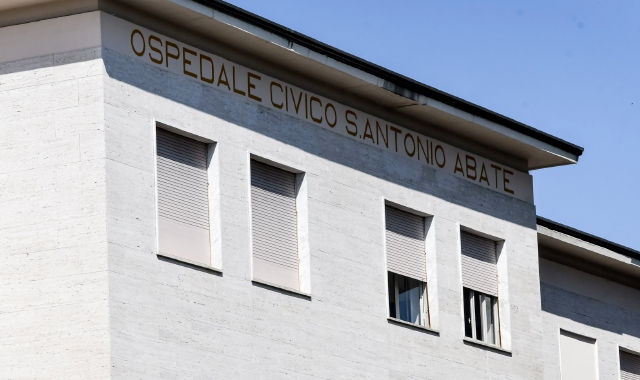 Gallarate, la Cardiologia resta