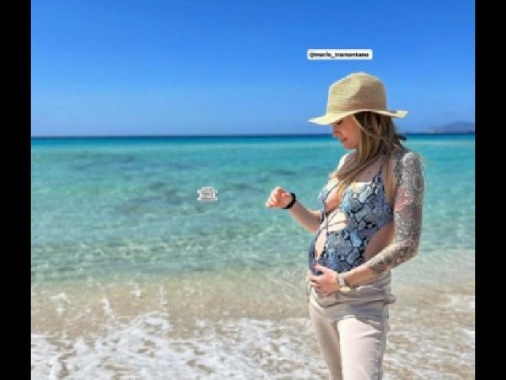 Giovane incinta scomparsa, la sorella posta foto per le ricerche