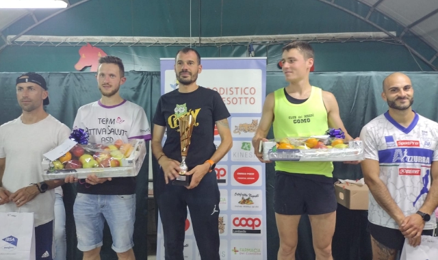 Il podio maschile della terza gara del Giro del Varesotto