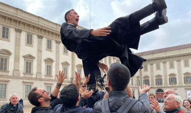 Matteo Garzonio, di Gallarate, è tra i 15 ordinati sacerdoti