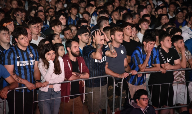 Tifosi dell’Inter a Giubiano (foto Matteo Canevari - Blitz)