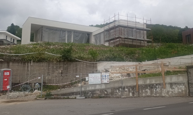 Villette sequestrate a Gavirate, l’opposizione invita al silenzio