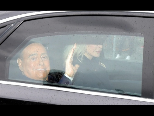 E' morto Silvio Berlusconi, in ospedale la famiglia