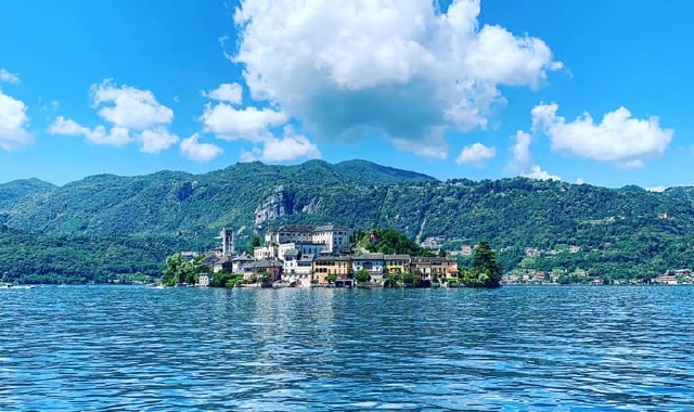 Malore dopo l’immersione nel lago d’Orta: salvato
