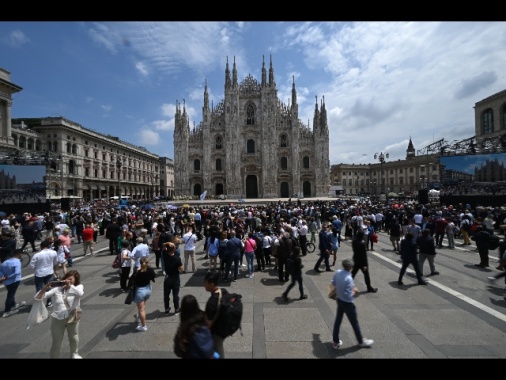 I funerali di Berlusconi, Fascina e i figli in prima fila