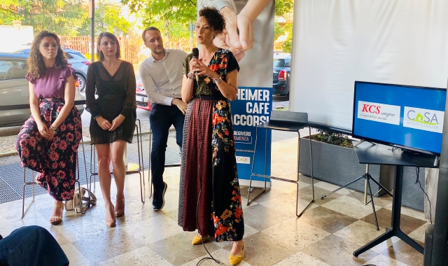 Un momento della presentazione del progetto Alzheimer Cafè a Busto Arsizio (foto Inguscio)