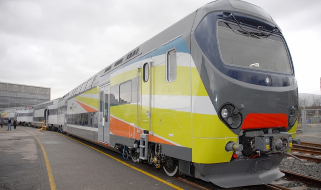 Treno delle Ferrovienord  (foto Archivio)