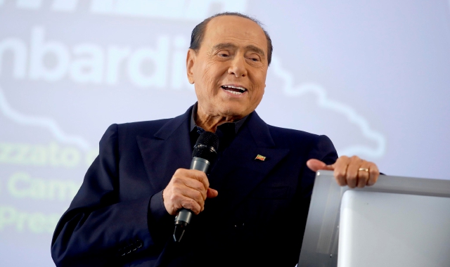 A Berlusconi il belvedere di Palazzo Lombardia