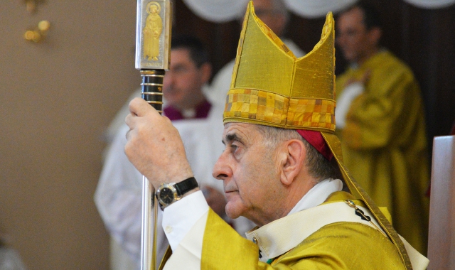 Monsignor Delpini (foto Archivio)