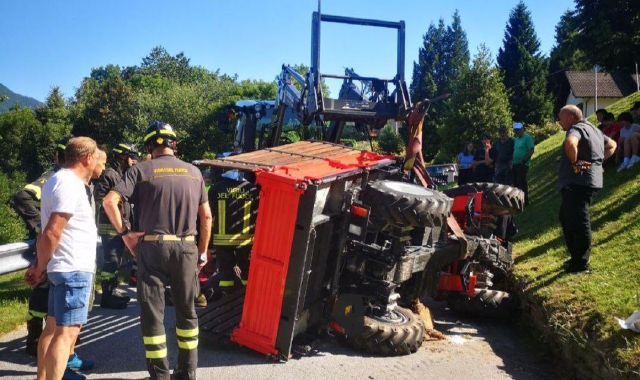 Schiacciato dal trattore, grave 63enne di Crodo