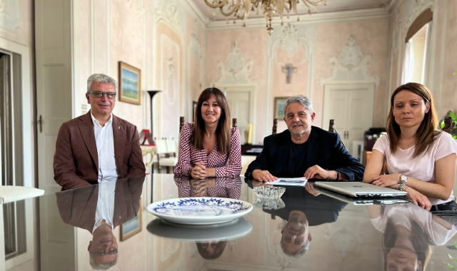 L’incontro tra il Presidente della Provincia di Varese Marco Magrini e l’assessore alla famiglia, solidarietà sociale, disabilità e pari opportunità di Regione Lombardia, Elena Lucchini