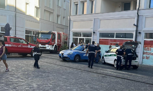 Busto Arsizio, fiamme in pizzeria