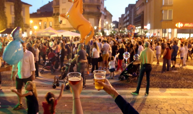Saronno, notte bianca 2019 (foto Archivio)