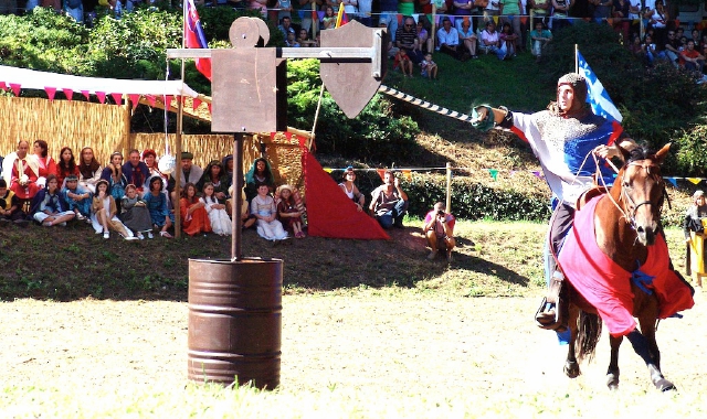 Mesenzana, festa medievale (foto Archivio)