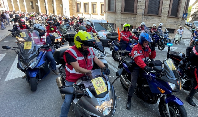 La partenza del Motogiro del Centenario(foto Blitz)