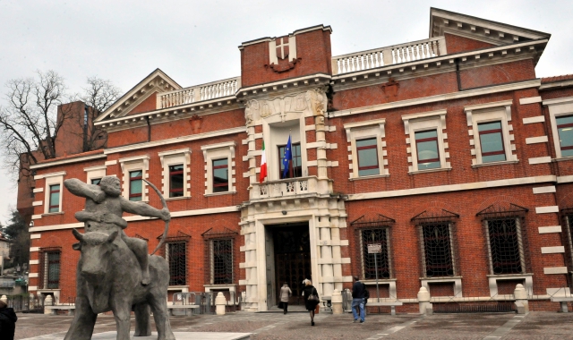 Il tribunale di Varese (foto Archivio)