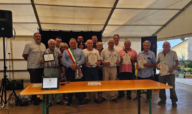 Bel Cif, Clivio premia i benemeriti
