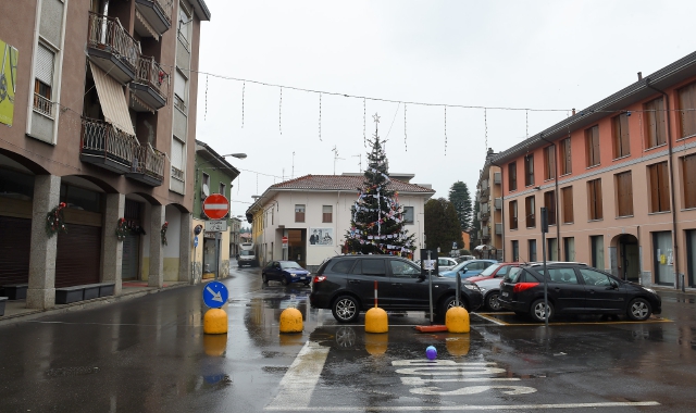 Piazza Mazzini, teatro dello sparo (foto Pubblifoto)