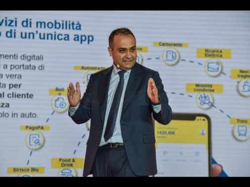 Telepass prepara il riassetto, Benedetto lascia