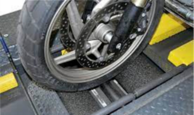 Motorini “truccati”, giro di vite a Vergiate