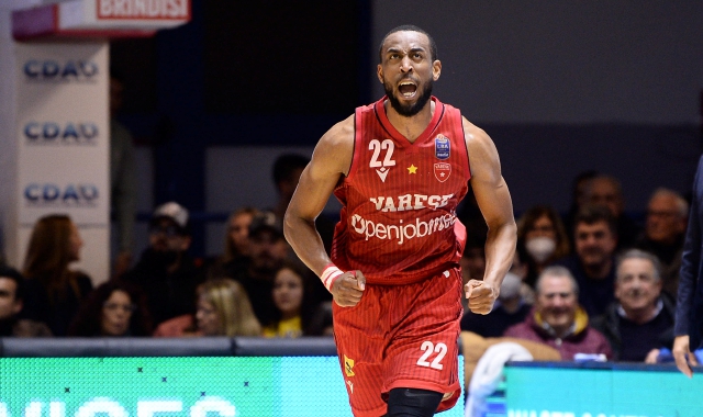 Markel Brown verso la Spagna