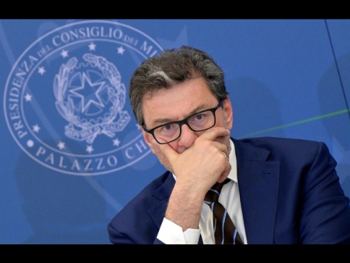 Mef, 'obiettivi Pil ancora alla portata, politiche prudenti'