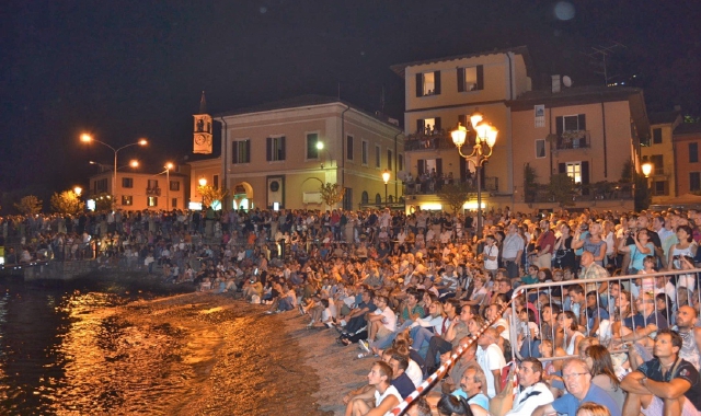 Ferragosto a Laveno, quattro treni speciali