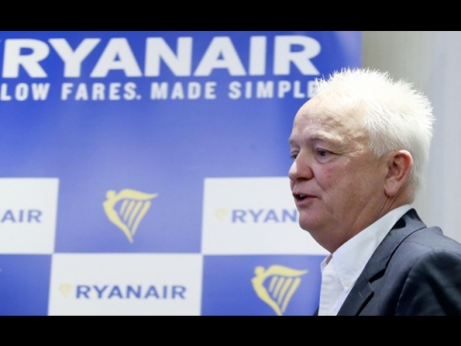 Ryanair, decreto sui voli è ridicolo e illegale. Cancellarlo