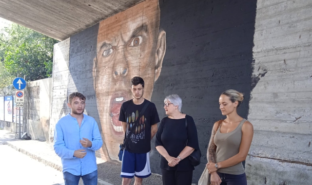 Due dei nuovi murales