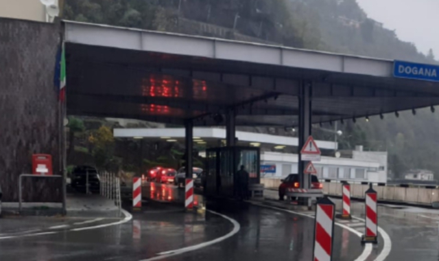 Il valico italo-svizzero di Piaggio Valmara (foto Archivio)