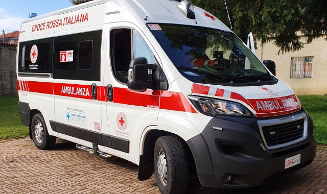 Ambulanza di Gallarate (foto Archivio)