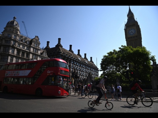 Boom di atti vandalici contro le telecamere della ztl di Londra