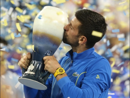 Tennis, Djokovic batte Alcaraz e vince torneo di Cincinnati