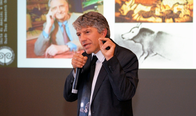 Il professor Adriano Martinoli  presidente del comitato organizzatore del congresso