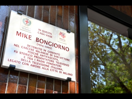 Milano ricorda il giovane partigiano Mike Bongiorno