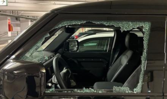 La spaccata a un’auto a Malpensa