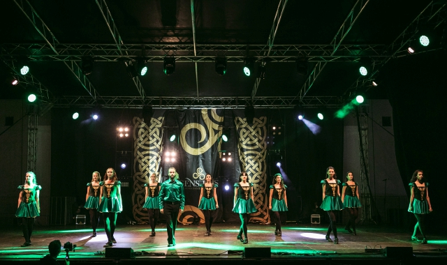 La compagnia di danze irlandesi “Gens d'Ys”